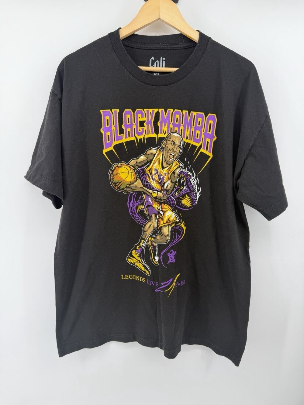 Kobe Bryant Black Mamba Legends Live Forever T-Shirt Men’s